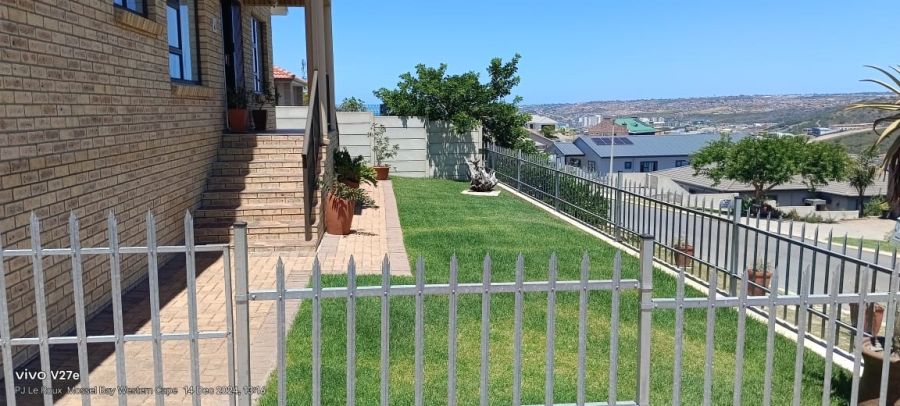 3 Bedroom Property for Sale in Seemeeu Park Western Cape